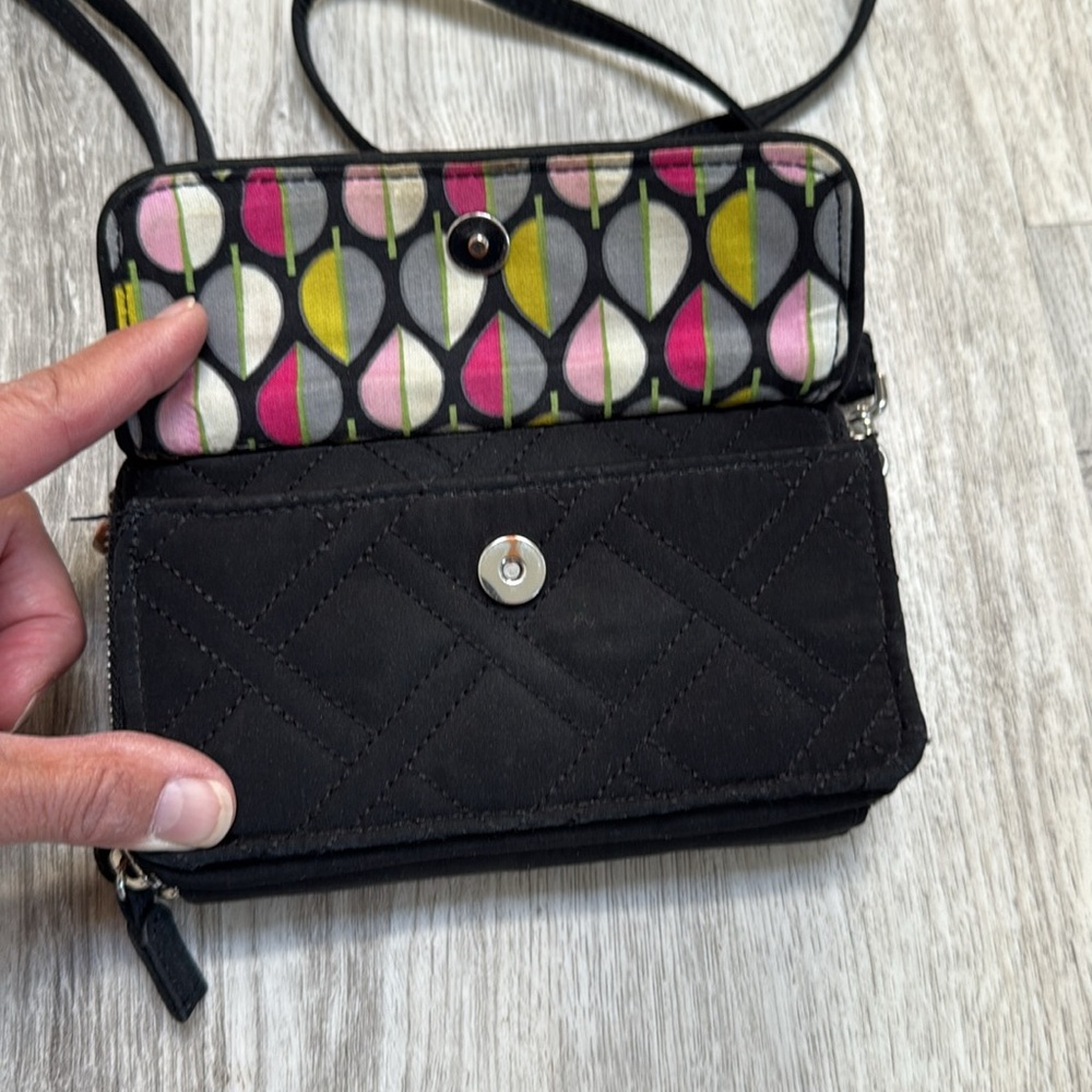 Vera Bradley Black Quilted Crossbody Bag - Picture 3 of 6